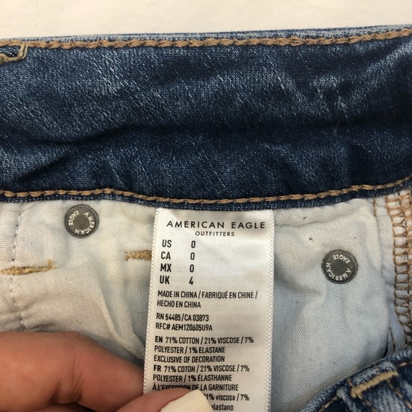 american eagle ripped hi-rise shorts - Picture 4 of 4